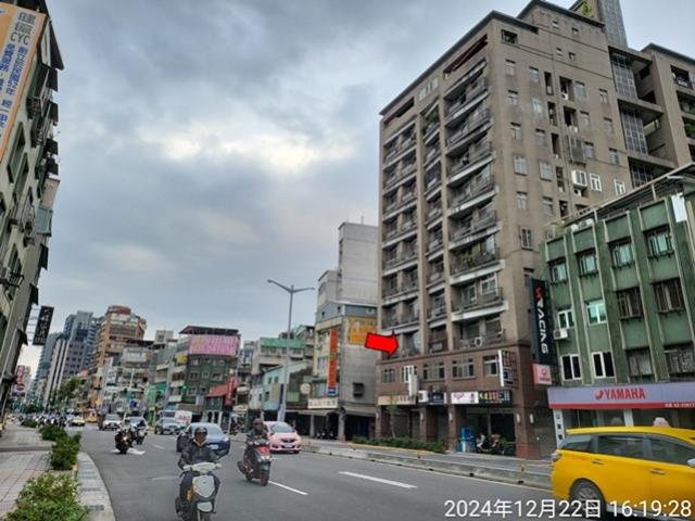台北中正區法拍大樓-3